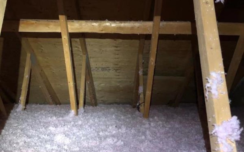 Blown in attic insulation 5